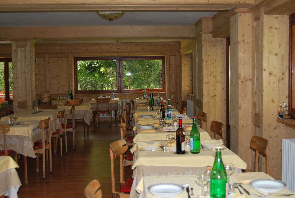 Hotel Cristallo Macugnaga Esterno foto