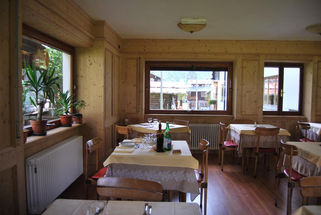 Hotel Cristallo Macugnaga Esterno foto
